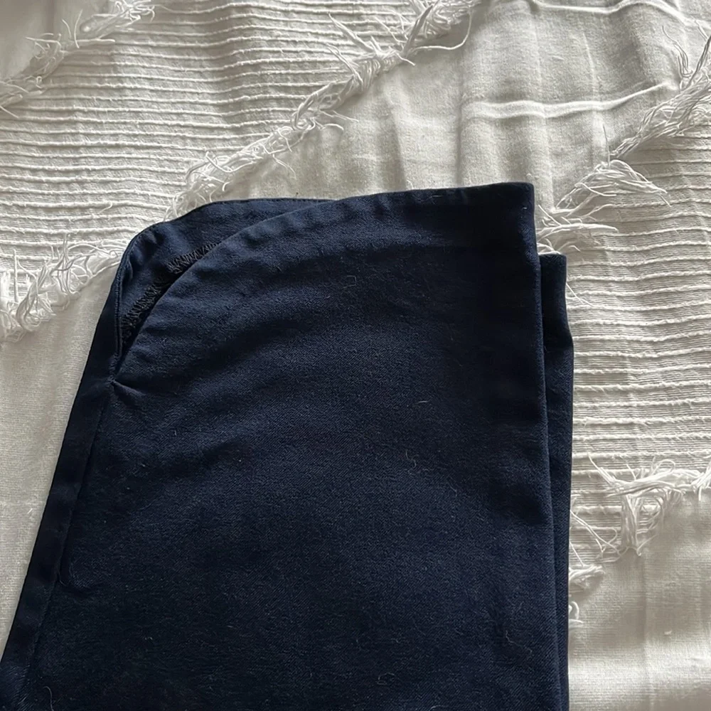 NWT TRINA TURK navy blue tulip hem cropped pants size 12 new with tags
